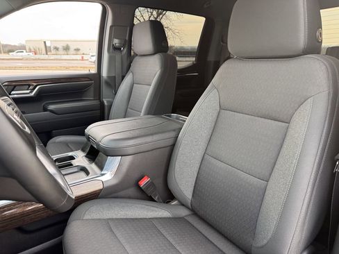 Used 2024 GMC Sierra 1500 Elevation w/ X31 Off-Road Package image 23