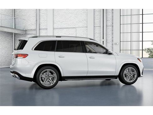 New 2026 Mercedes-Benz GLS 450 4MATIC image 18