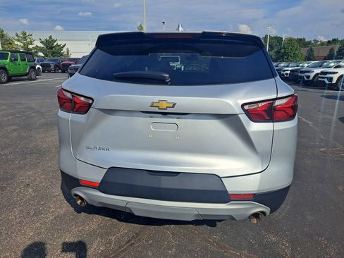 Used 2022 Chevrolet Blazer LT FWD image 4