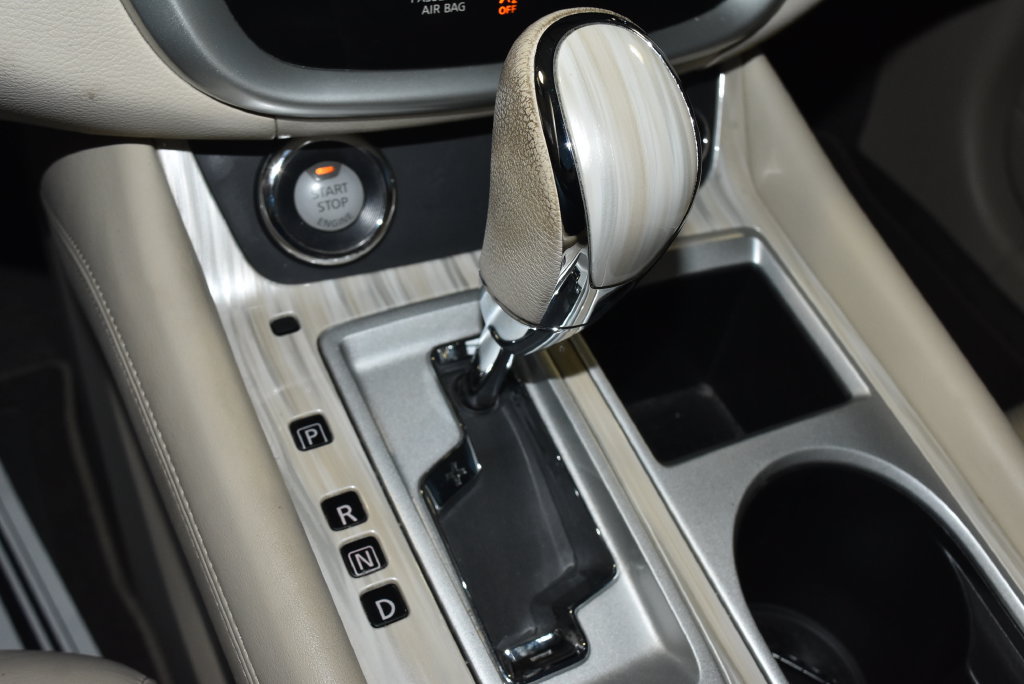 Used 2018 Nissan Murano Platinum FWD image 16