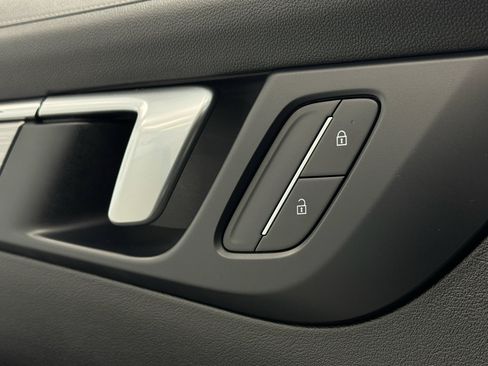 Used 2026 Buick Enclave Preferred image 18