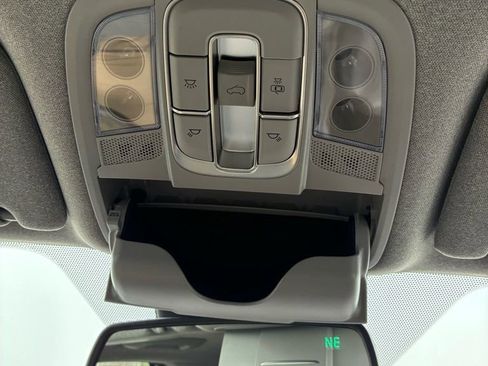 Used 2020 Hyundai Santa Fe Limited w/ Cargo Package image 41