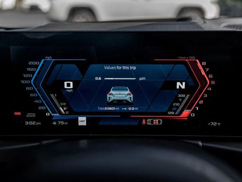 Used 2024 BMW M2 w/ Lighting Package image 13