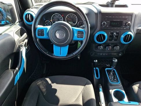 Used 2016 Jeep Wrangler Unlimited Sport w/ Quick Order Package 24S AWD/4WD image 16