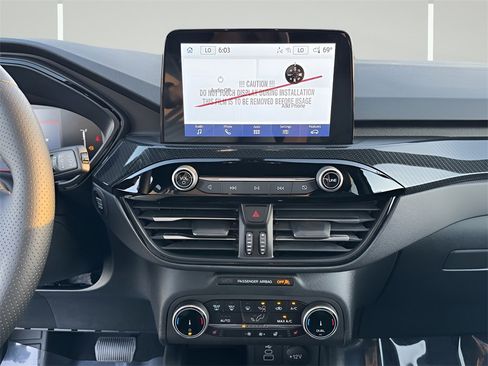 New 2026 Ford Escape ST-Line w/ Cold Weather Package image 7