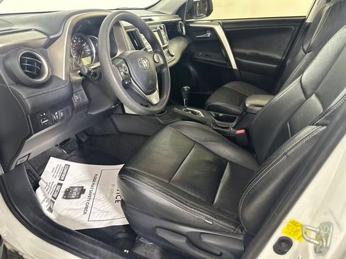 Used 2015 Toyota RAV4 XLE AWD/4WD image 18