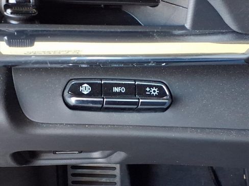 Used 2020 Chevrolet Corvette Stingray Premium Cpe w/ 3LT Preferred Equipment Group image 13