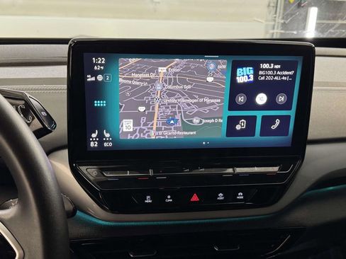 Used 2023 Volkswagen ID.4 S image 10