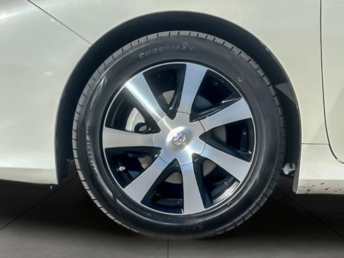 Used 2019 Toyota Mirai image 25