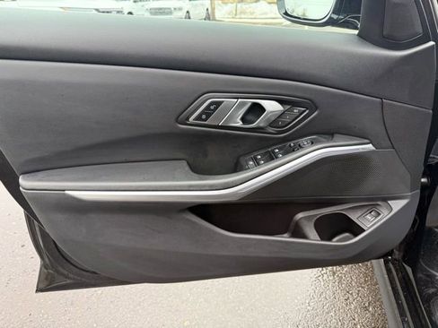 Used 2022 BMW 330i xDrive Sedan w/ Premium Package 2 image 24