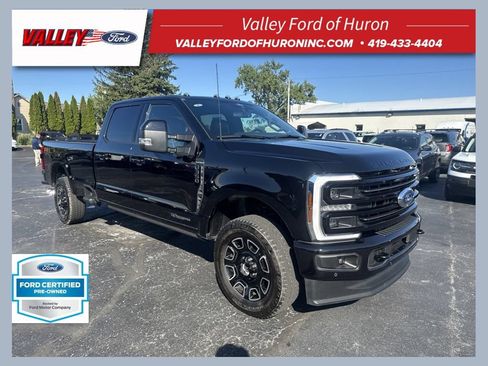 Used 2025 Ford F350 Platinum AWD/4WD image 1