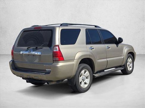 Used 2008 Toyota 4Runner SR5 image 5