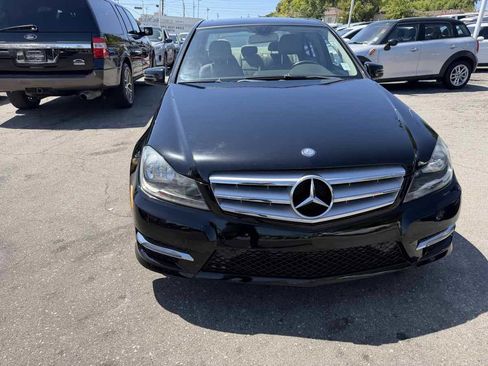 Used 2012 Mercedes-Benz C 250 Sedan image 2