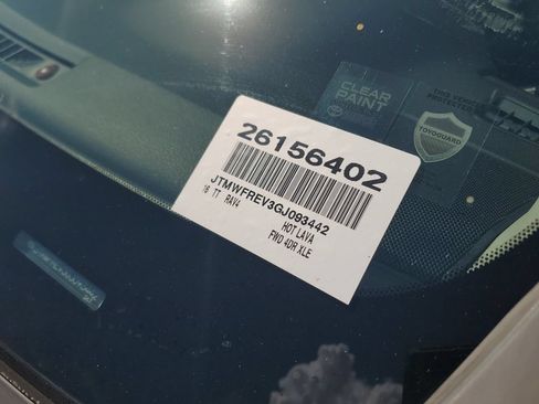 Used 2016 Toyota RAV4 XLE FWD image 4