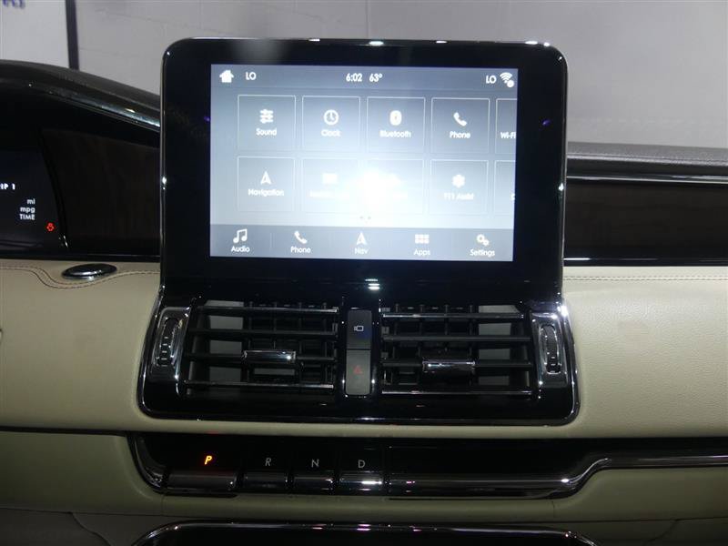 Used 2018 Lincoln Navigator Reserve w/ Technology Package AWD/4WD image 36