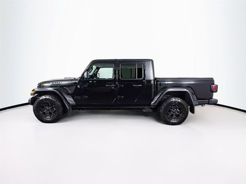 Used 2022 Jeep Gladiator Sport AWD/4WD image 4