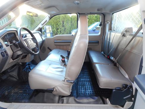 Used 2008 Ford F250 XL image 16