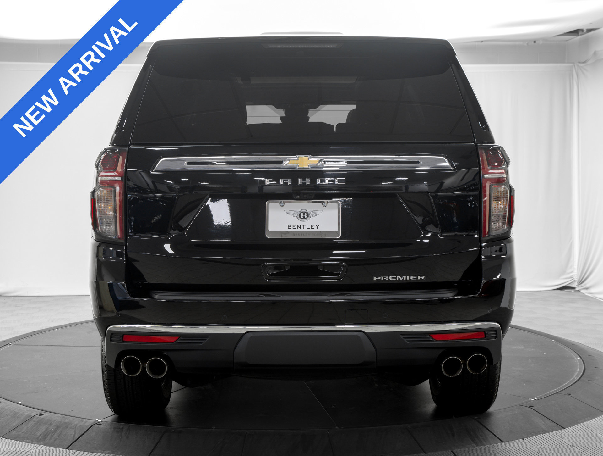 Used 2023 Chevrolet Tahoe Premier AWD/4WD image 6
