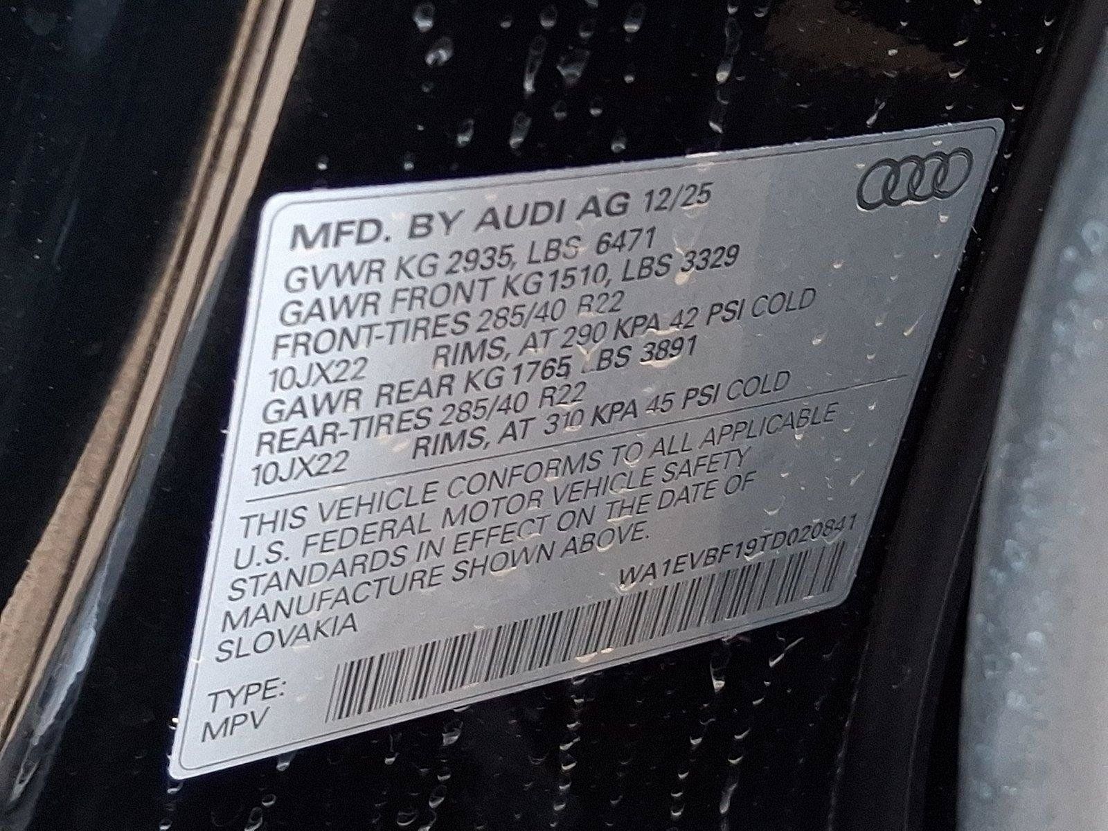 Used 2026 Audi Q8 Premium Plus AWD/4WD image 28