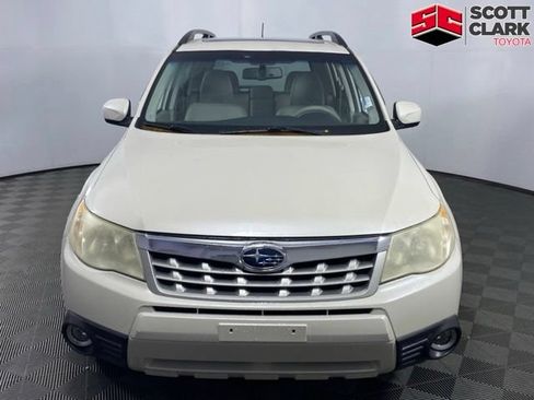 Used 2012 Subaru Forester 2.5X Limited AWD/4WD image 2