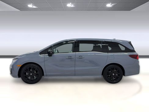 Used 2025 Honda Odyssey Sport-L image 2