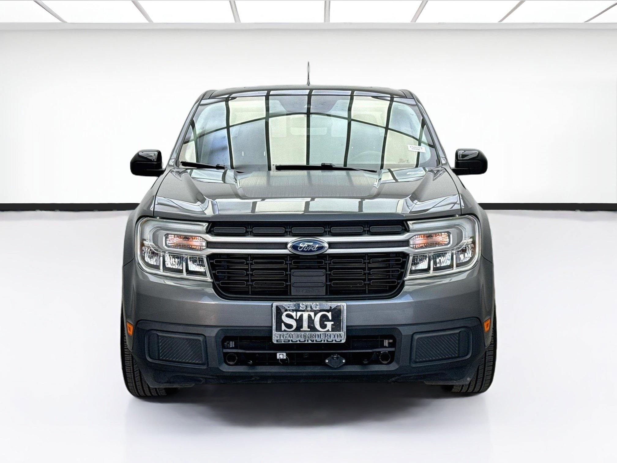 Used 2022 Ford Maverick Lariat w/ Lariat Luxury Package FWD image 2