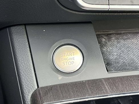 Used 2022 Audi Q5 2.0T Premium AWD/4WD image 31