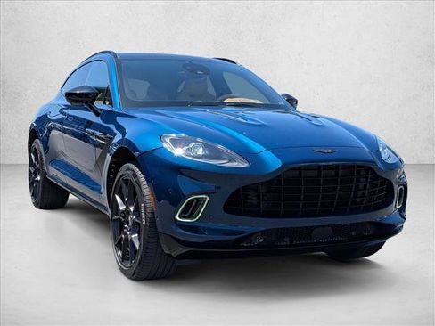 Used 2021 Aston Martin DBX AWD/4WD image 3