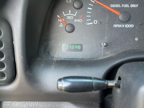 Used 2001 Dodge Ram 2500 Truck 2WD Quad Cab image 26