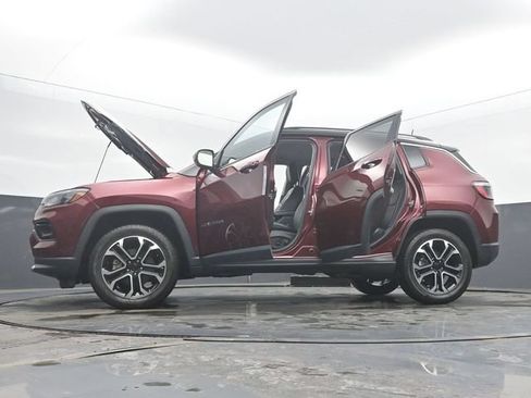 Used 2022 Jeep Compass Limited AWD/4WD image 59