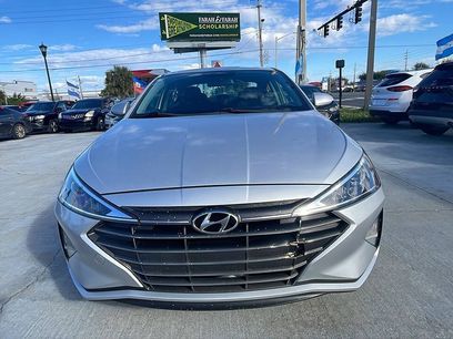 Used 2019 Hyundai Elantra SE w/ Cargo Package