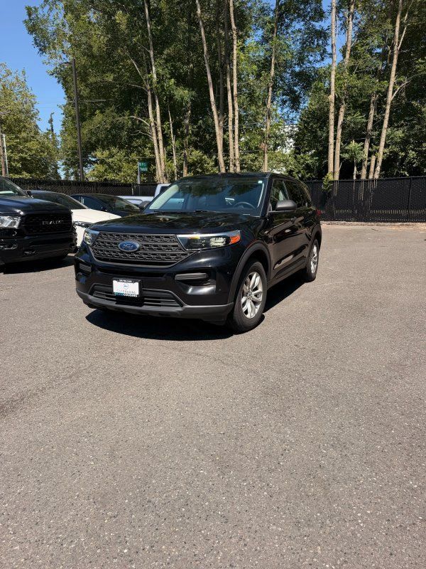 Used 2021 Ford Explorer 2WD image 1