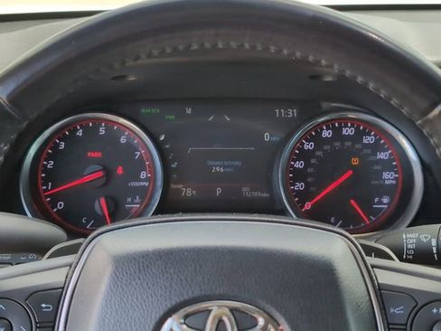 Used 2019 Toyota Camry XSE image 22