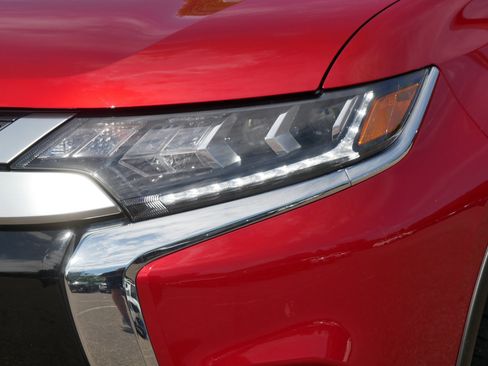 Used 2020 Mitsubishi Outlander GT AWD/4WD image 16