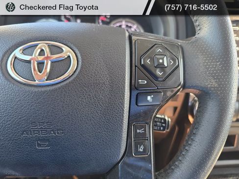 Used 2022 Toyota 4Runner TRD Off-Road Premium image 16