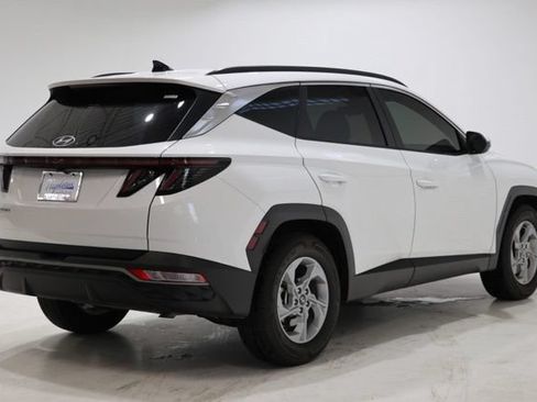 Used 2023 Hyundai Tucson SEL FWD image 7