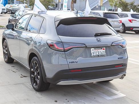 Used 2025 Honda HR-V Sport image 7