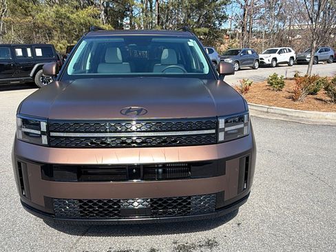 Used 2024 Hyundai Santa Fe Calligraphy image 3