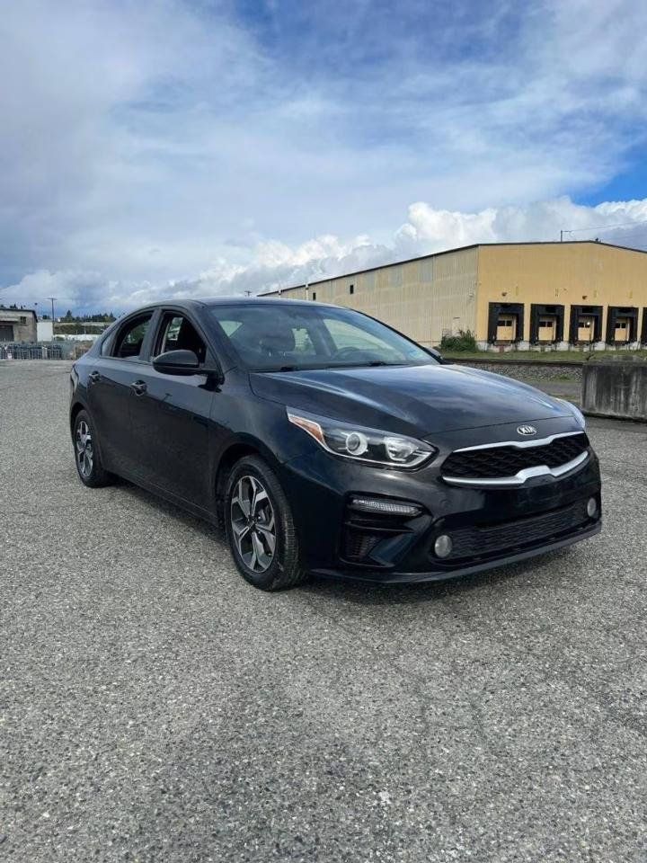 Used 2021 Kia Forte LXS FWD image 2