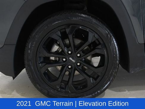 Used 2021 GMC Terrain SLT w/ Infotainment Package II image 6