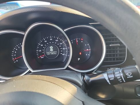 Used 2014 Kia Optima LX w/ Paint Protection Film Package image 3