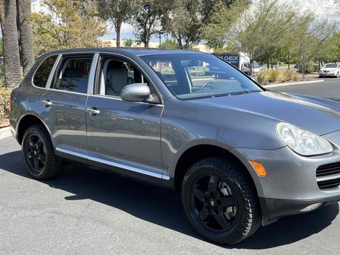Used 2004 Porsche Cayenne S AWD/4WD image 54