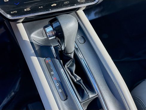 Certified 2021 Honda HR-V EX-L image 15