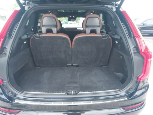 Used 2021 Volvo XC90 T6 Momentum w/ Advanced Package AWD/4WD image 41