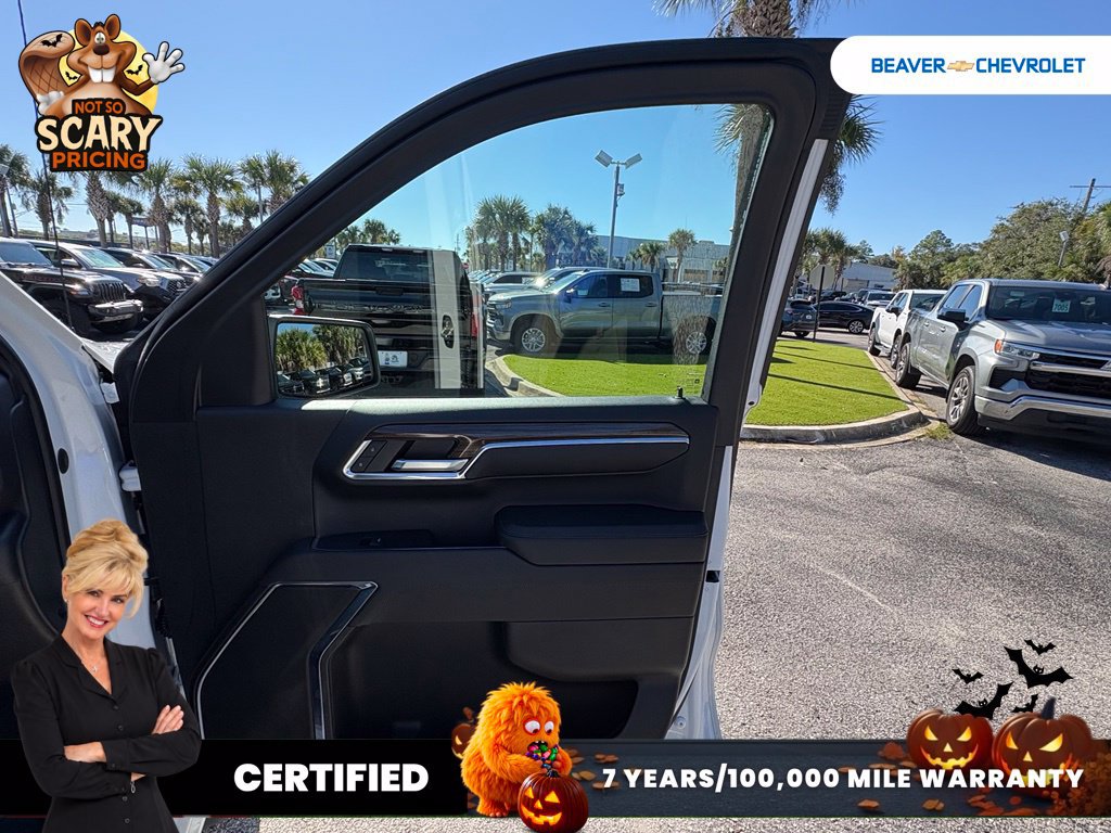 Used 2023 Chevrolet Silverado 1500 RST AWD/4WD image 31