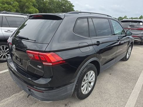 Used 2018 Volkswagen Tiguan S FWD image 7