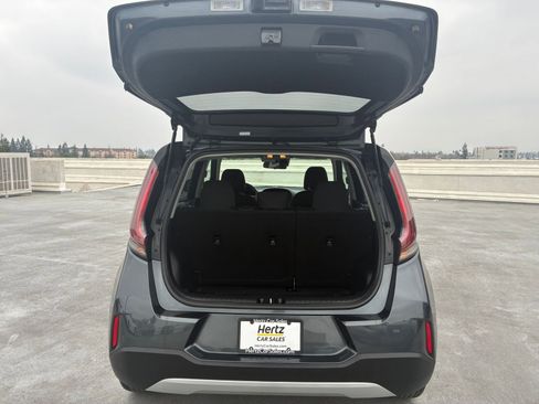 Used 2025 Kia Soul LX w/ LX Technology Package image 29