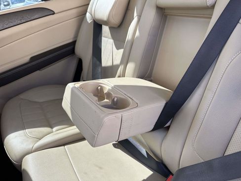 Used 2019 Mercedes-Benz GLS 450 4MATIC w/ Premium 1 Package image 20