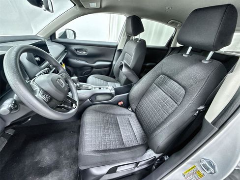 New 2027 Honda HR-V LX image 18