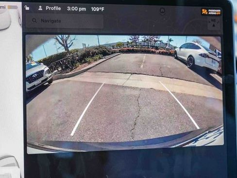 Used 2021 Tesla Model 3 Standard Range Plus image 23